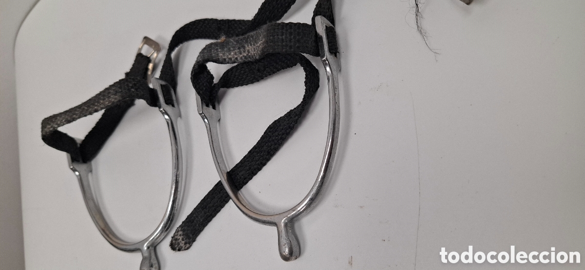 Antig&uuml;edades: Espuelas con correas. - Foto 3