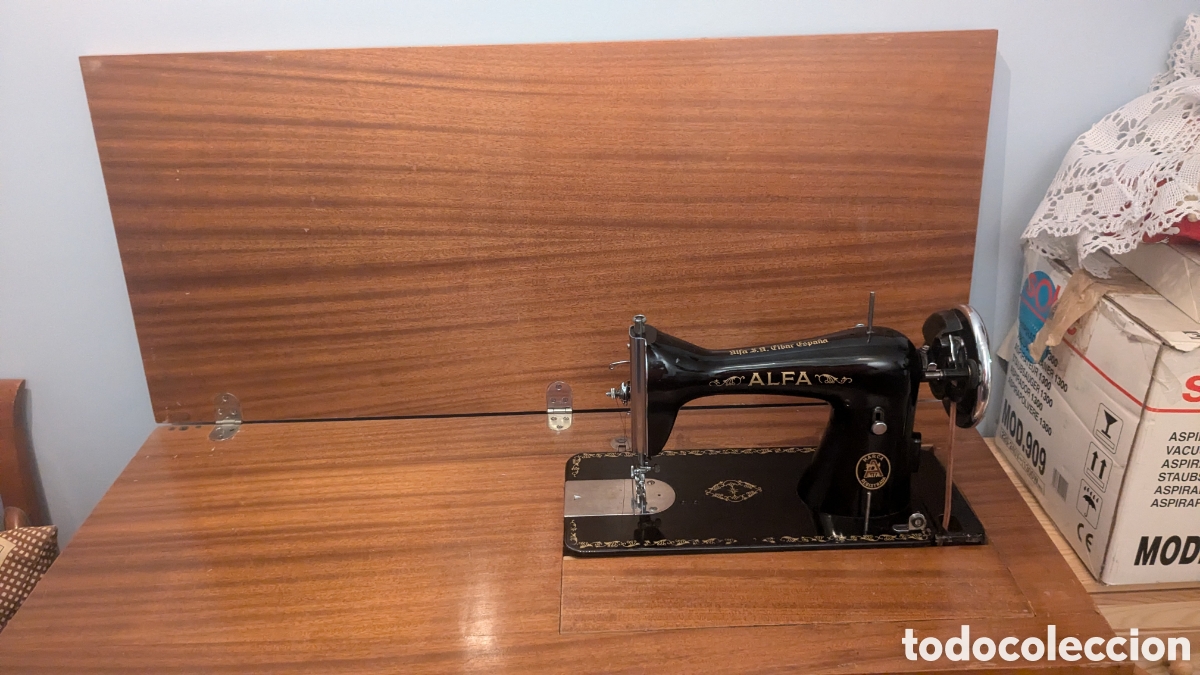 Antig&uuml;edades: Maquina de coser Alfa - Foto 8
