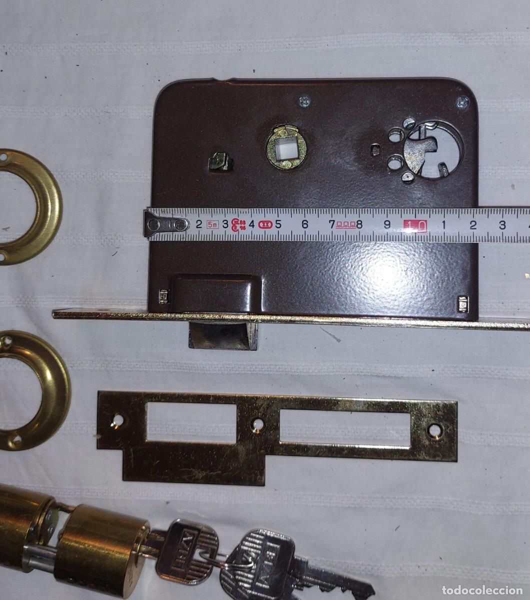 Antig&uuml;edades: Cerradura AZBE.50/90 - Foto 4