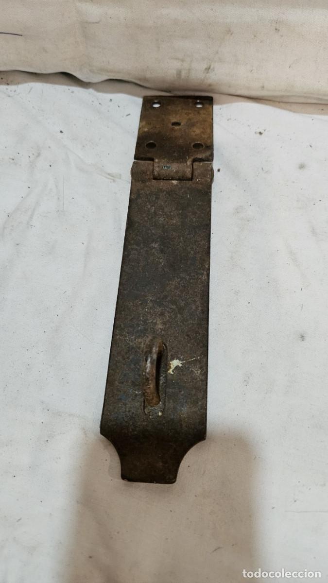 Antig&uuml;edades: cerradura para candado de forma - Foto 2