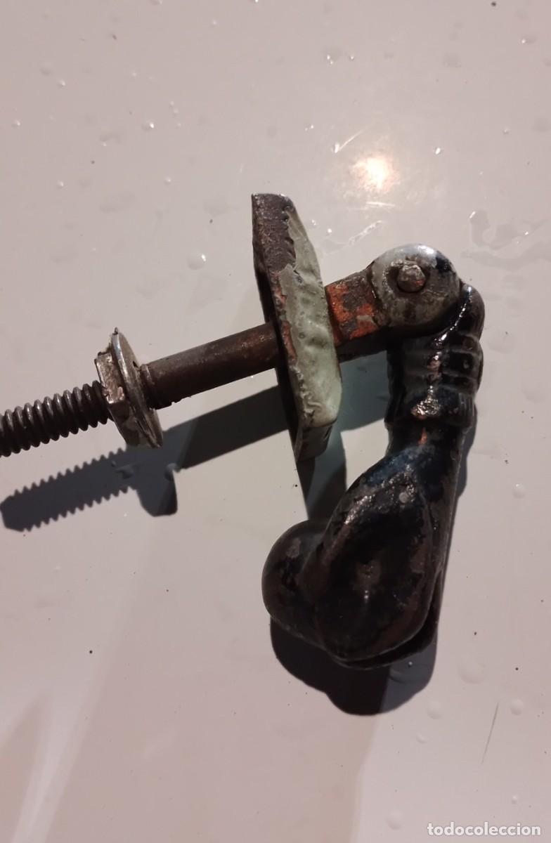Antig&uuml;edades: Picaporte antiguo para puerta - Foto 2