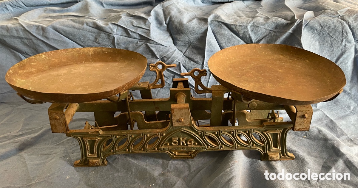 Antig&uuml;edades: BONITA BASCULA DE 5KG - Foto 1