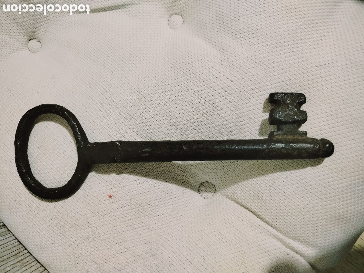 Antig&uuml;edades: Llave Antigua Hierro - Foto 1