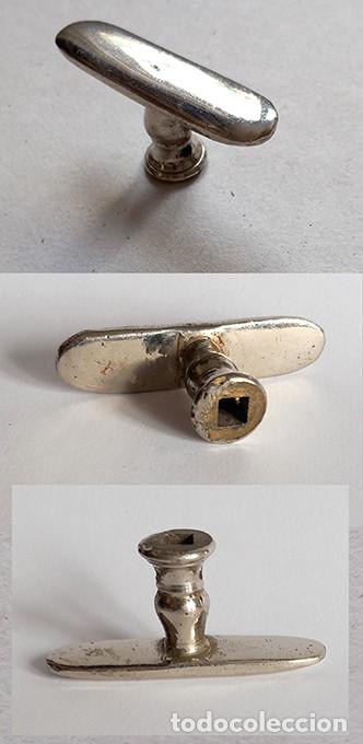 Antig&uuml;edades: Llave de cuadradillo 7mm, cromada - Foto 1