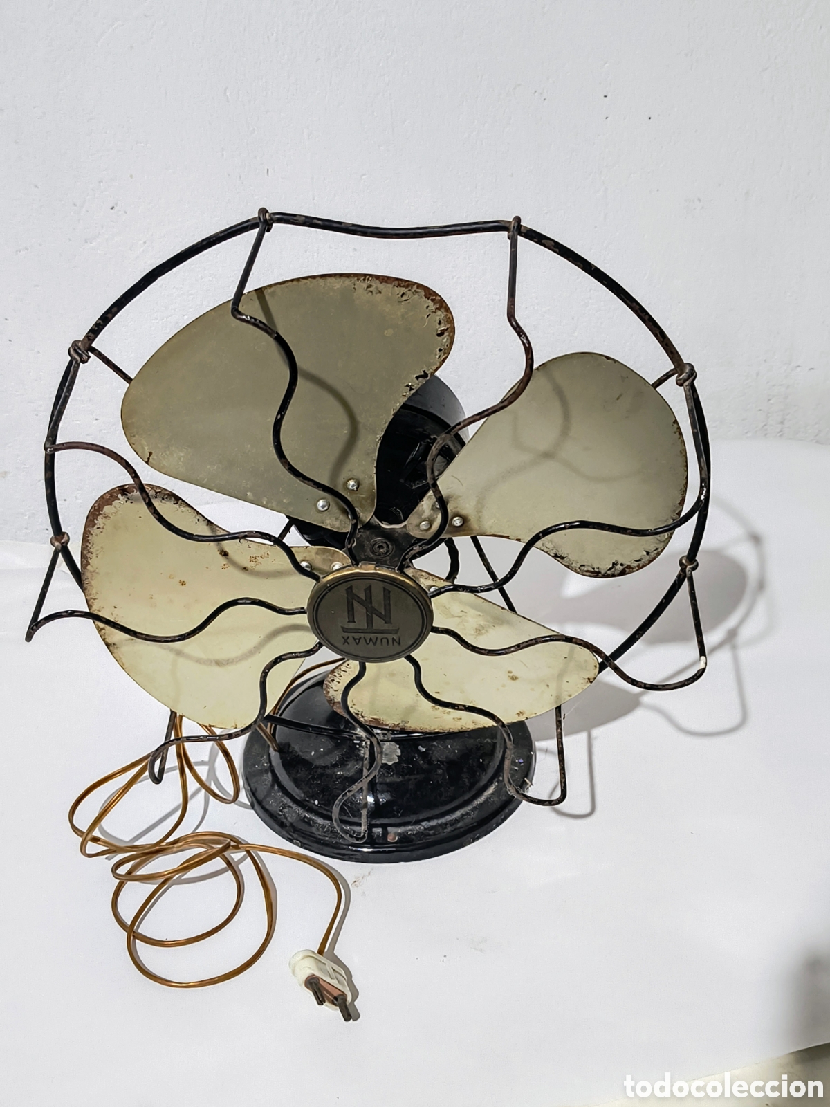 Antig&uuml;edades: Ventilador antiguo Numax 125V - Foto 1