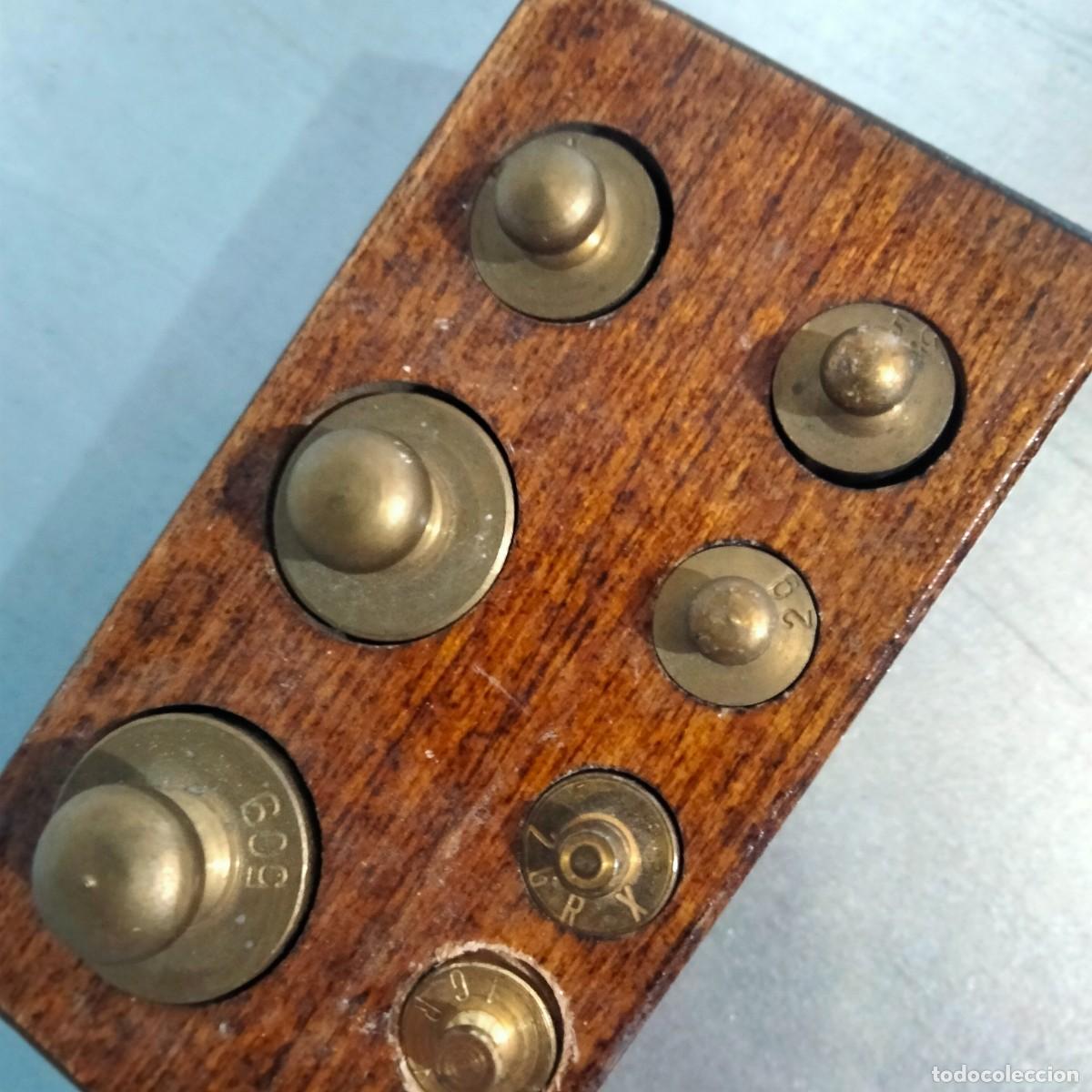Antig&uuml;edades: Ref n&ordm;9 Caja con 7 pesas en bronce - Foto 4