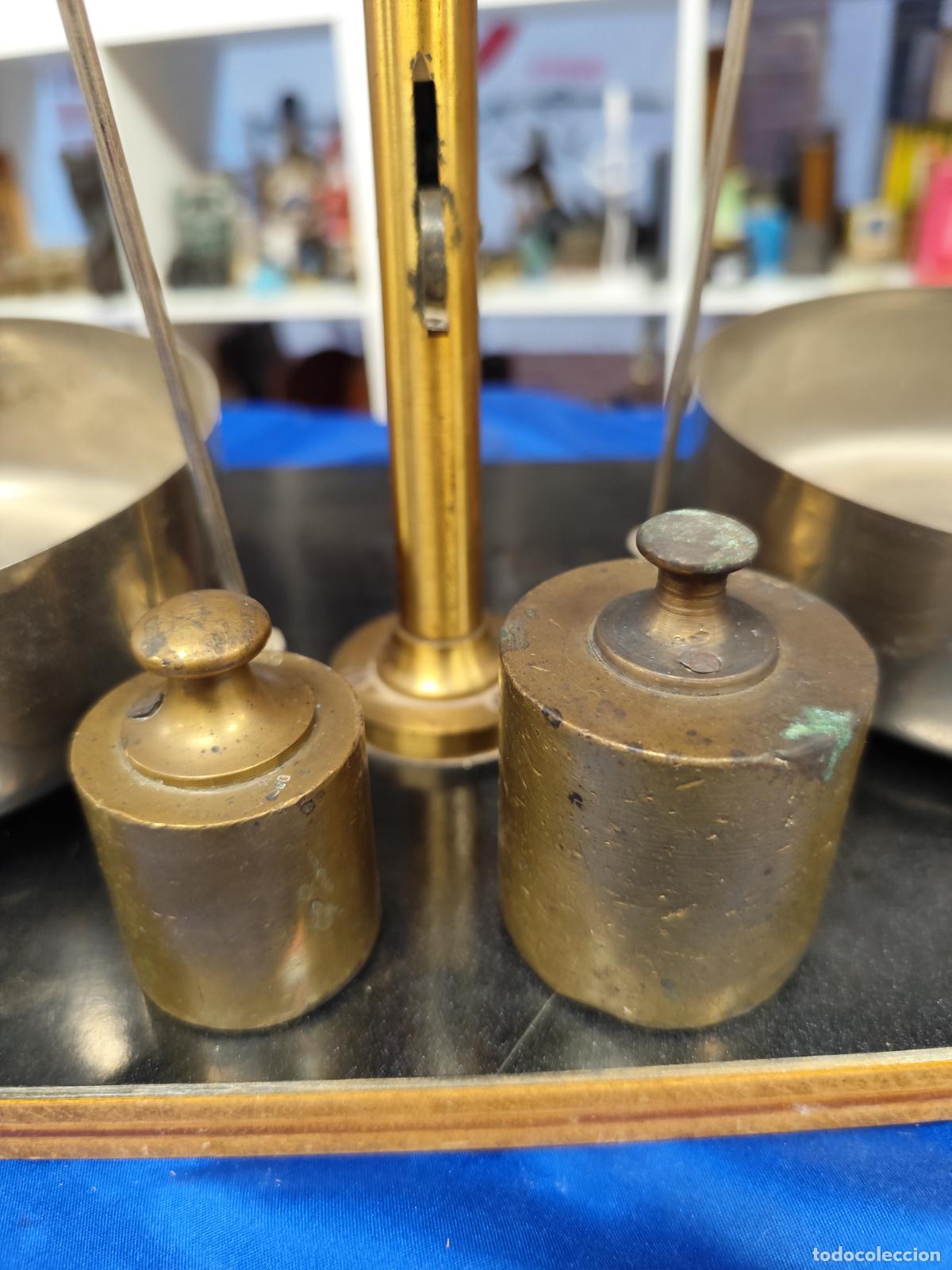Antig&uuml;edades: BALANZA DE PRECISI&Oacute;N COBOS - Foto 2