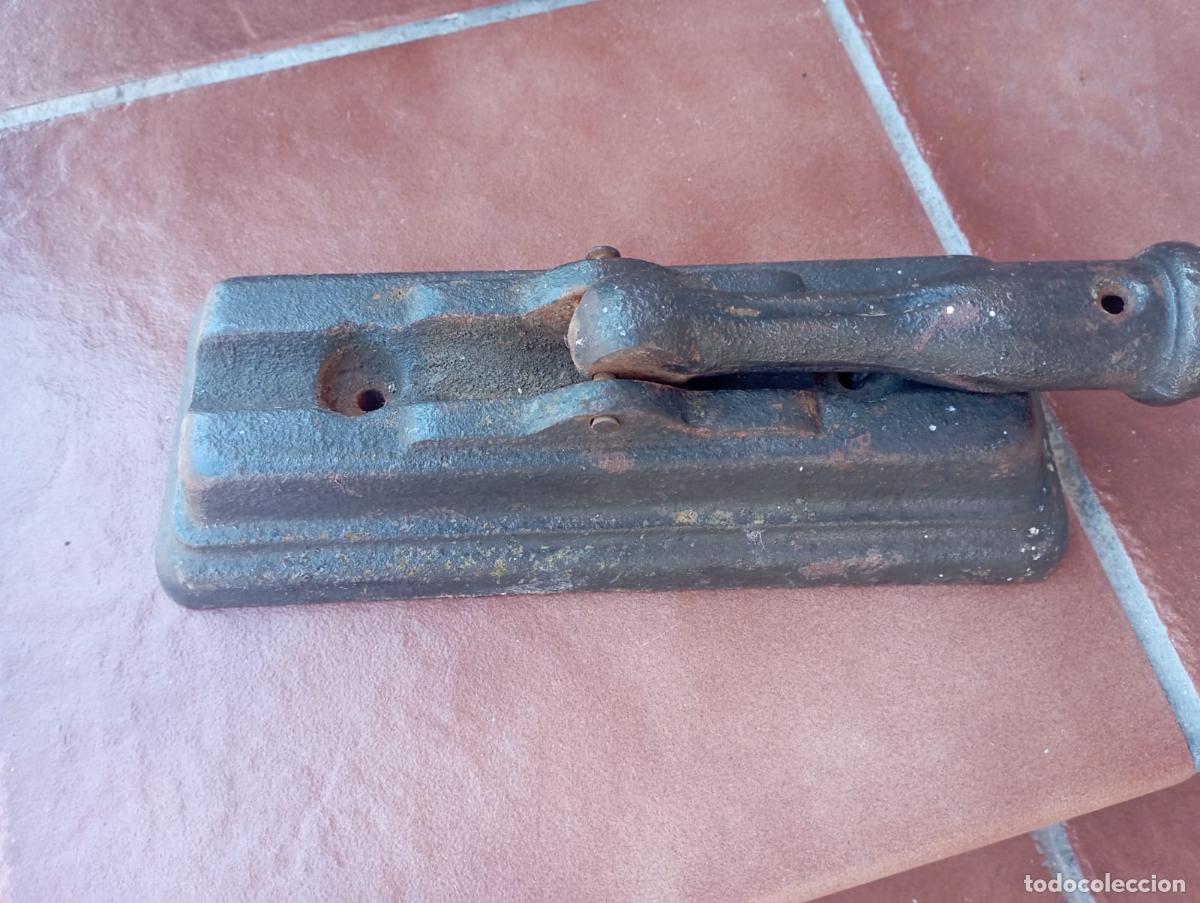 Antig&uuml;edades: UTENSILIO EN HIERRO FORJADO. - Foto 5