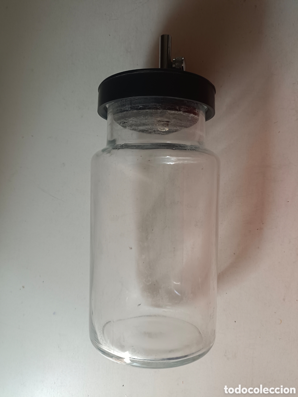 Antig&uuml;edades: Bote medico de cristal con valvula - Foto 1