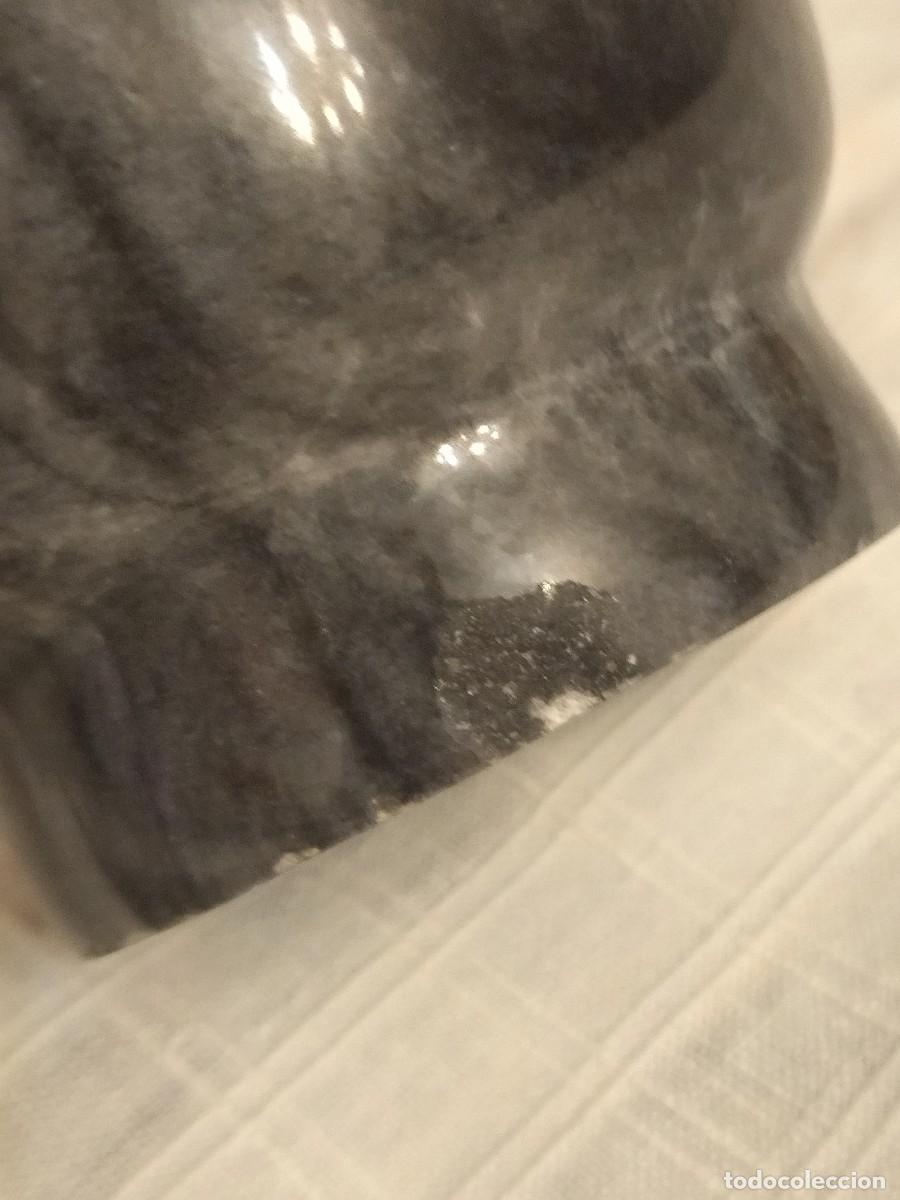 Antig&uuml;edades: Mortero o almirez de m&aacute;rmol negro. - Foto 4