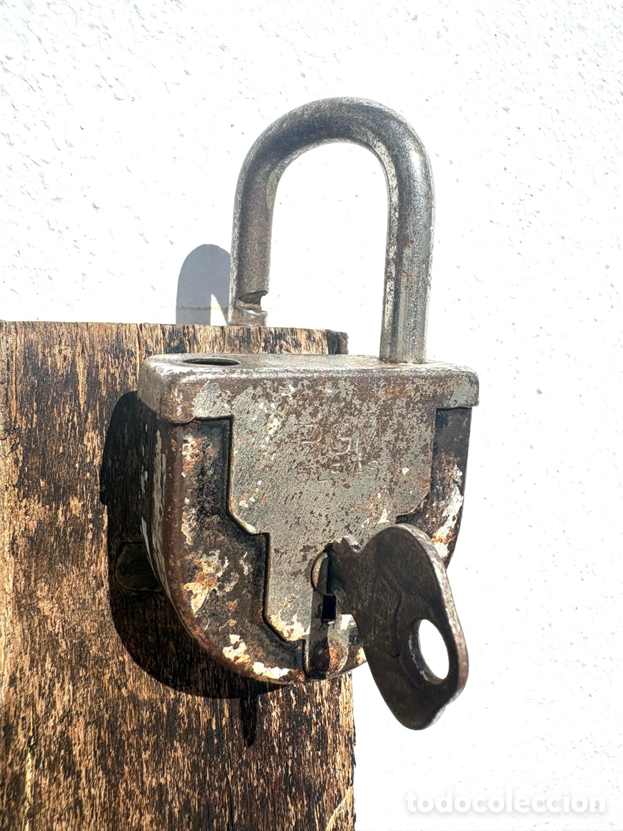 Antig&uuml;edades: ANTIGUO CANDADO CON LLAVE - Foto 6