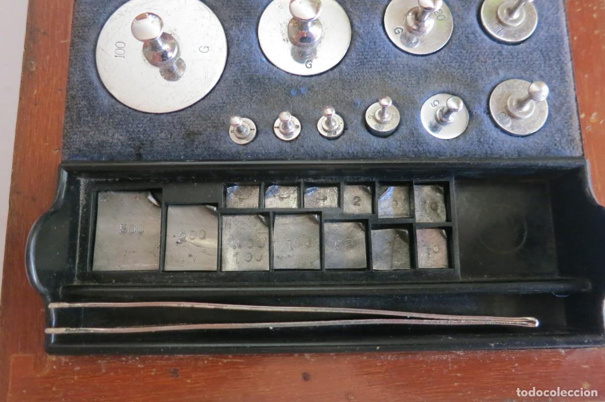 Antig&uuml;edades: Caja de pesas de precision - Foto 2