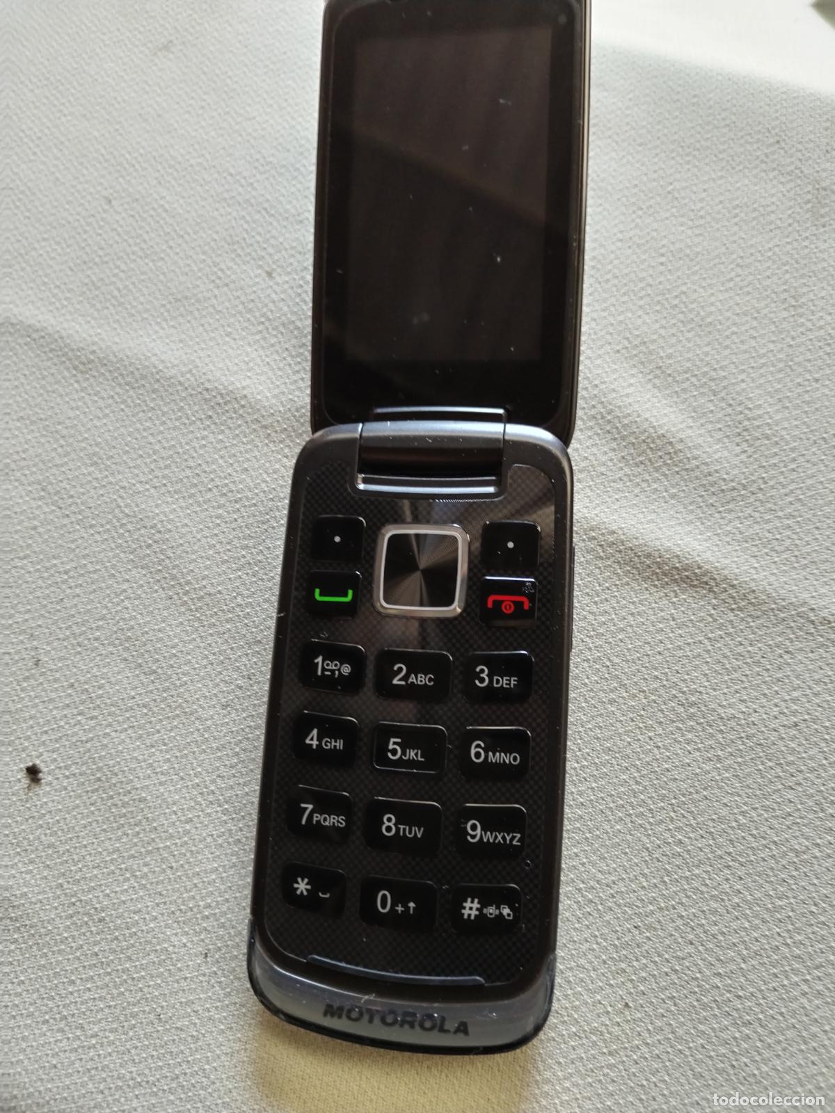 Tel&eacute;fonos: antiguo telefono motorola - c143 - Foto 1
