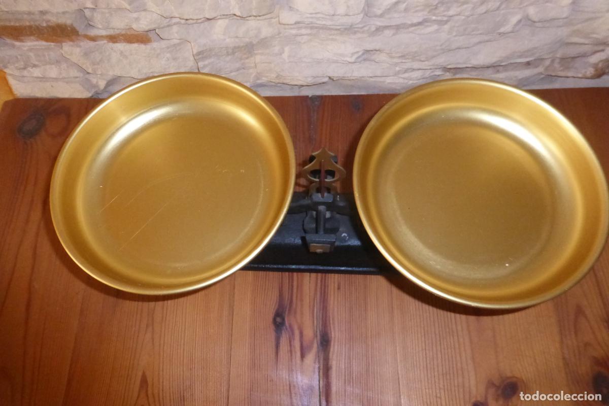 Antig&uuml;edades: BALANZA BULCANO DE 5 KG. - Foto 2