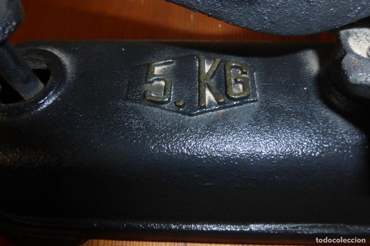 Antig&uuml;edades: BALANZA BULCANO DE 5 KG. - Foto 6