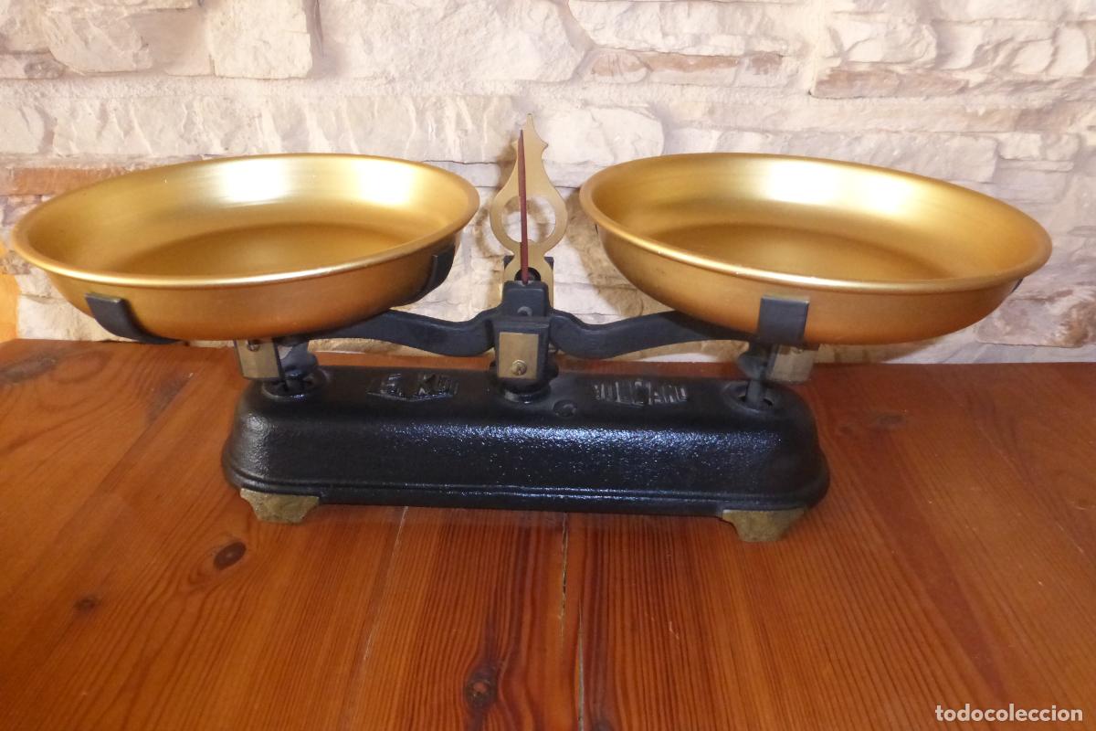 Antig&uuml;edades: BALANZA BULCANO DE 5 KG. - Foto 1