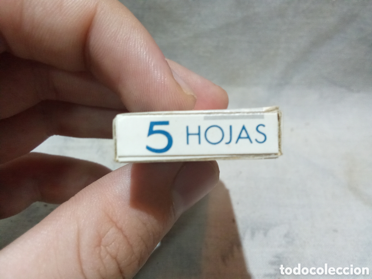 Antig&uuml;edades: CAJETILLA DE 5 CUCHILLAS GILLETTE SIN USAR - Foto 3