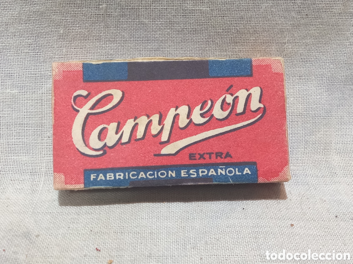 Antig&uuml;edades: CAJETILLA DE 10 CUCHILLAS CAMPE&Oacute;N SIN USAR - Foto 1