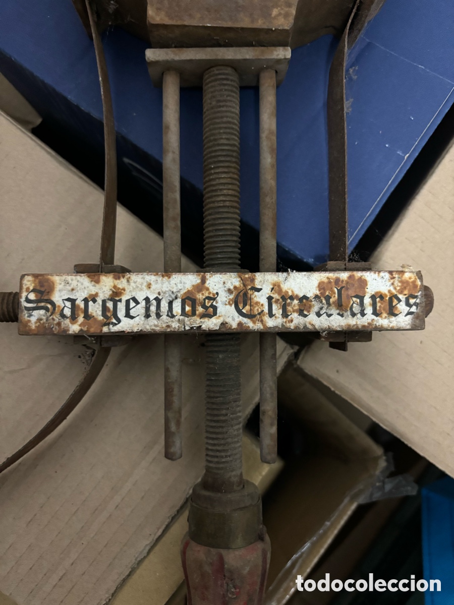 Antig&uuml;edades: Sargento para cuadros - Foto 2