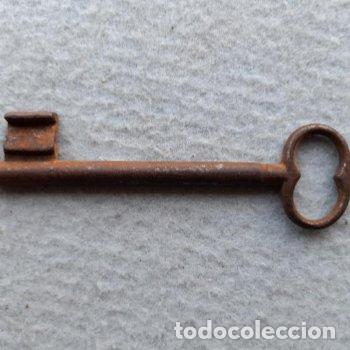 Antig&uuml;edades: Curiosa llave antigua de forja. - Foto 5