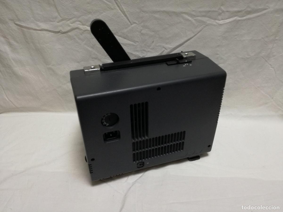 Antig&uuml;edades: PROYECTOR SUPER 8 - BAUER T 172 SOUND (SIN PROBAR) - Foto 12