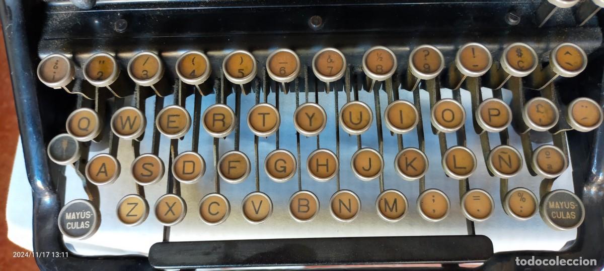 Antig&uuml;edades: M&aacute;quina de Escribir M40 Hispano-Olivetti - Foto 3