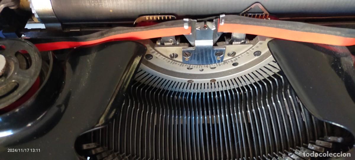 Antig&uuml;edades: M&aacute;quina de Escribir M40 Hispano-Olivetti - Foto 4