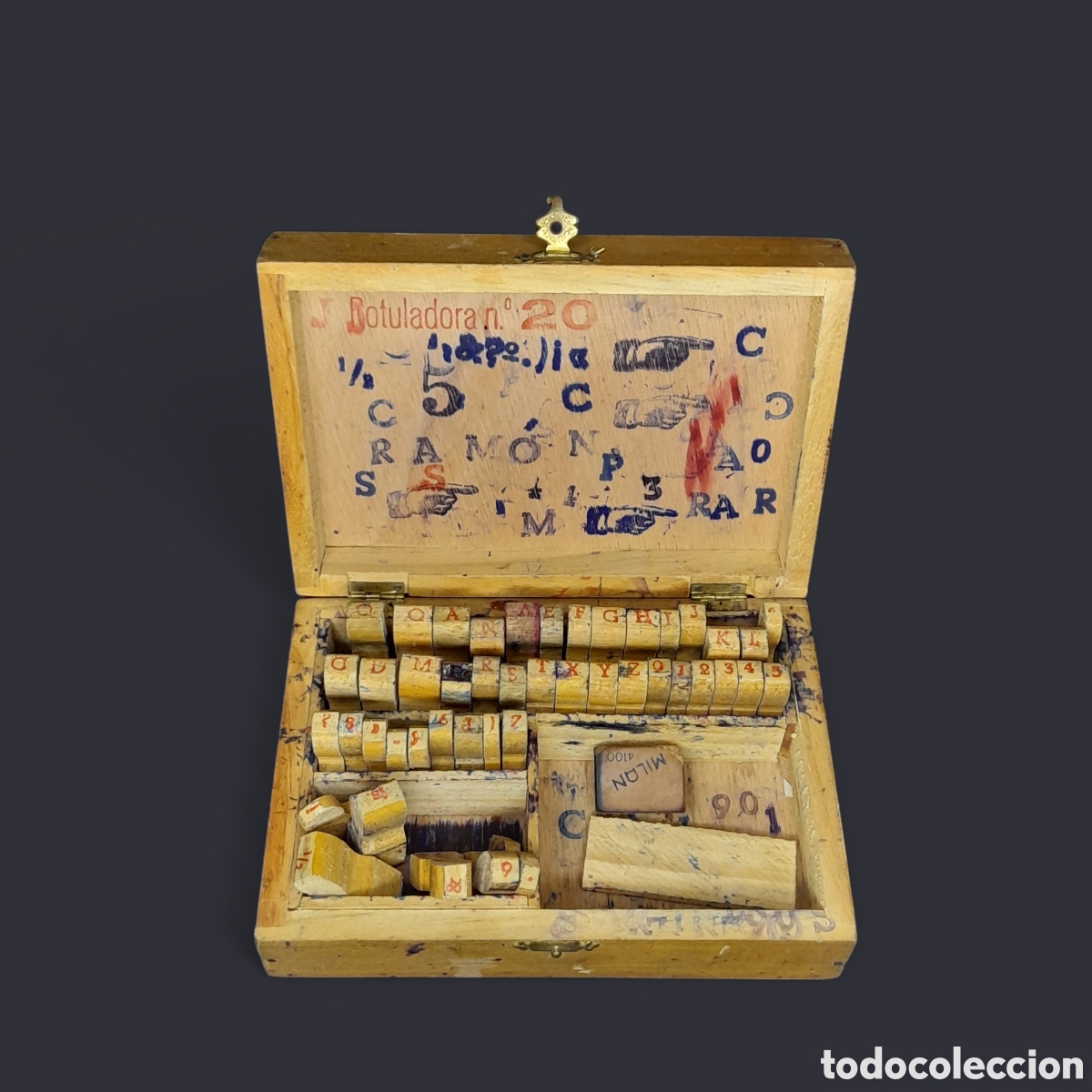 Antig&uuml;edades: Antigua caja de tipograf&iacute;a. - Foto 3