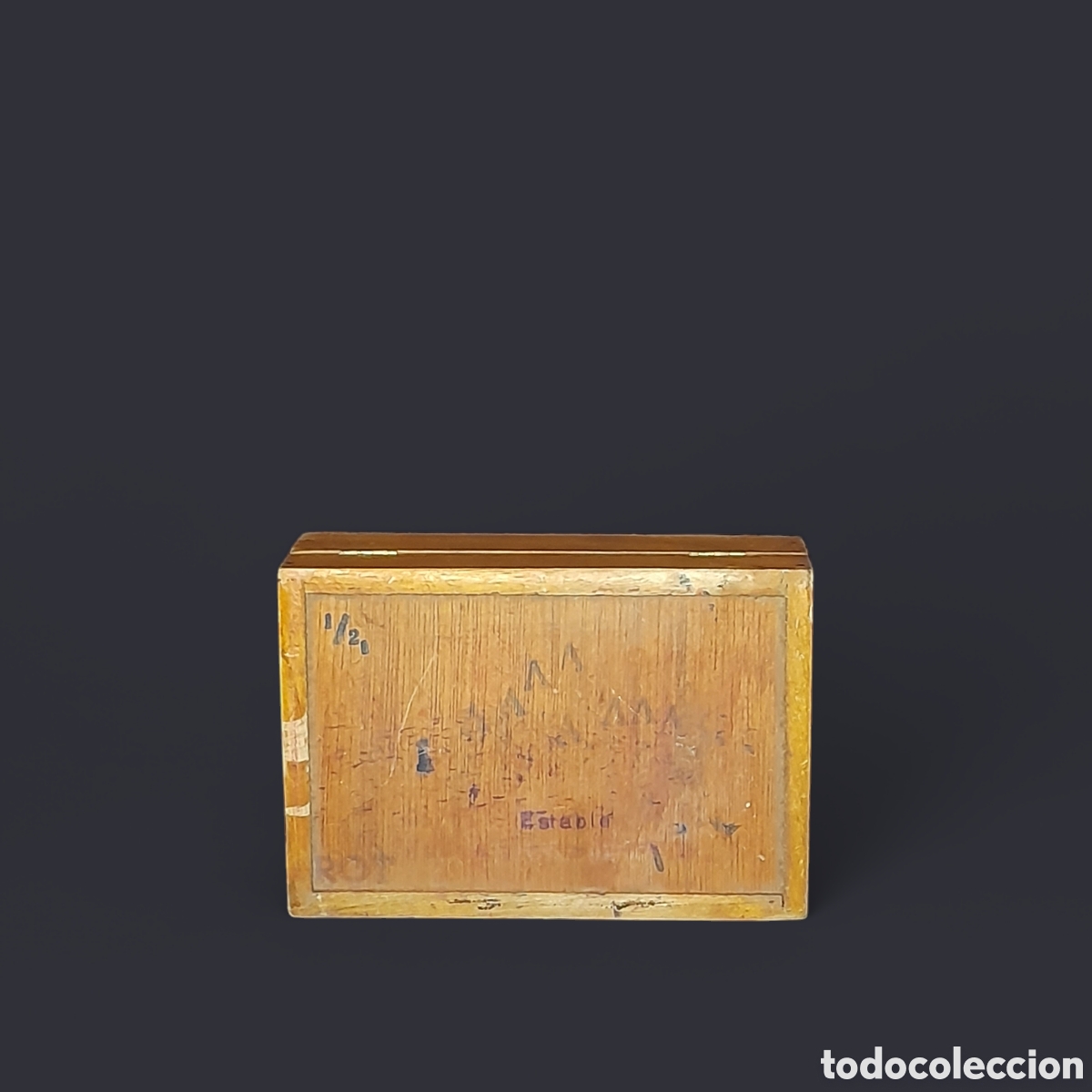 Antig&uuml;edades: Antigua caja de tipograf&iacute;a. - Foto 2
