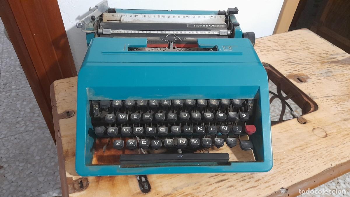 Antig&uuml;edades: Maquina de escribir hispano olivetti studio 45 - Foto 1