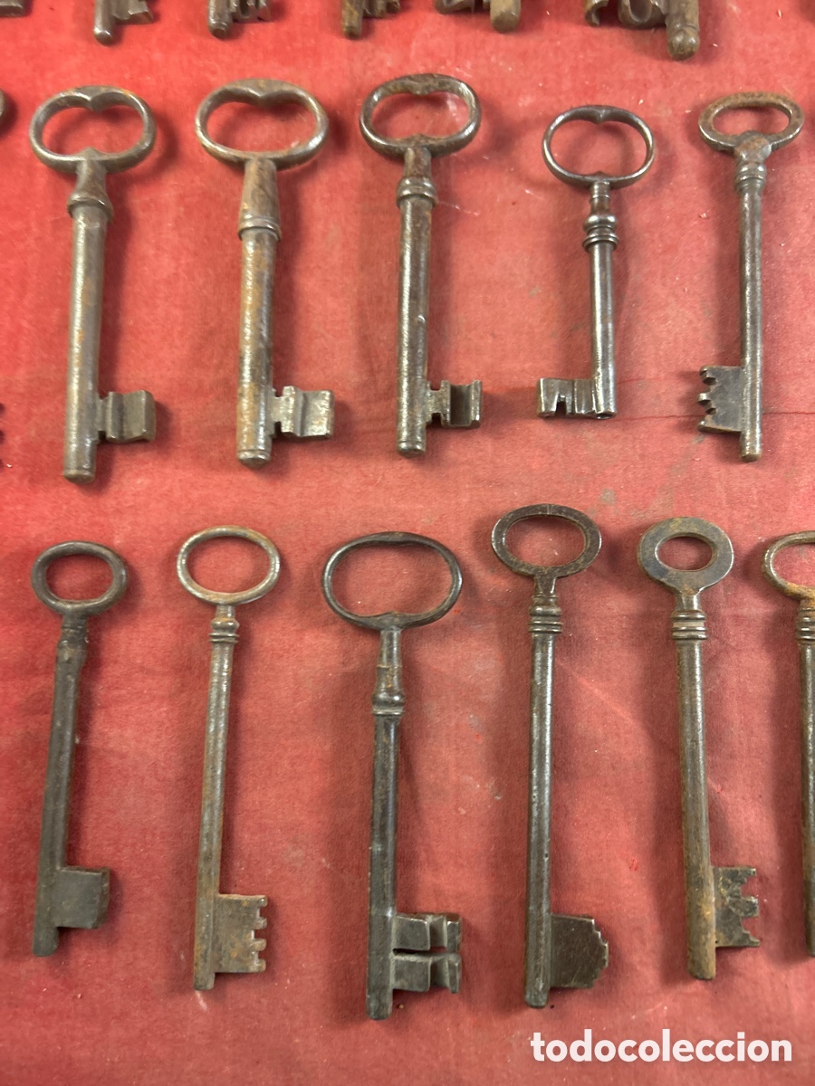 Antig&uuml;edades: COLECCI&Oacute;N DE LLAVES DE FORJA ANTIGUAS - Foto 3