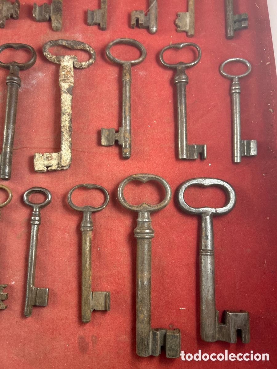 Antig&uuml;edades: COLECCI&Oacute;N DE LLAVES DE FORJA ANTIGUAS - Foto 4