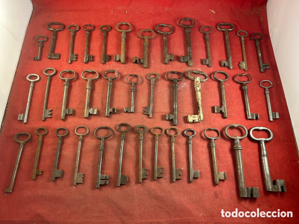 Antig&uuml;edades: COLECCI&Oacute;N DE LLAVES DE FORJA ANTIGUAS - Foto 1