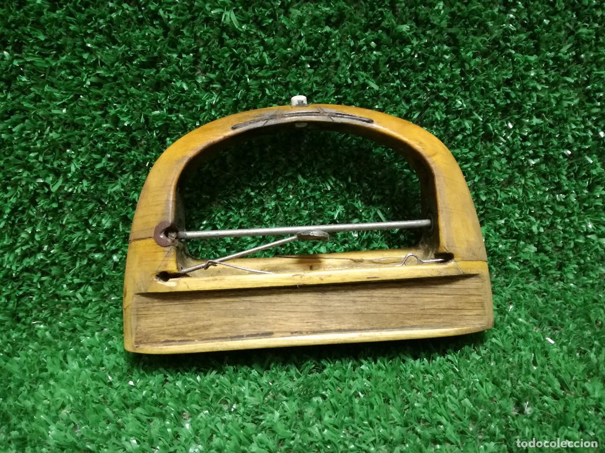 Antig&uuml;edades: ANTIGUA LANZADERA DE MADERA PARA TELAR TEXTIL - HERRAMIENTA (REF27) - Foto 2