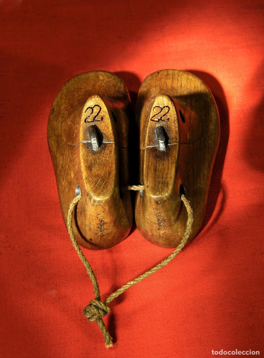 Antig&uuml;edades: Antiguas Hormas de Madera del N&uacute;mero 22 - Foto 4