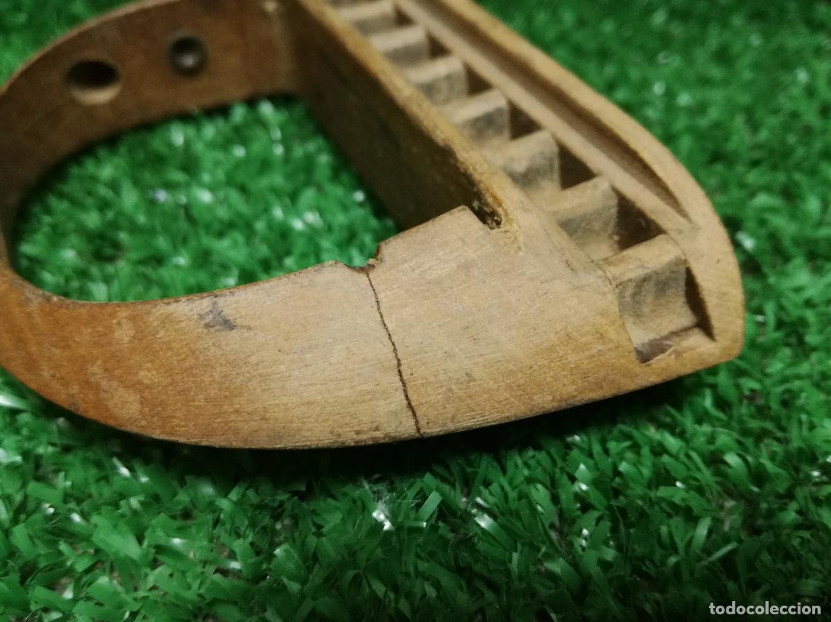 Antig&uuml;edades: ANTIGUA LANZADERA DE MADERA PARA TELAR TEXTIL - HERRAMIENTA (REF57) - Foto 6