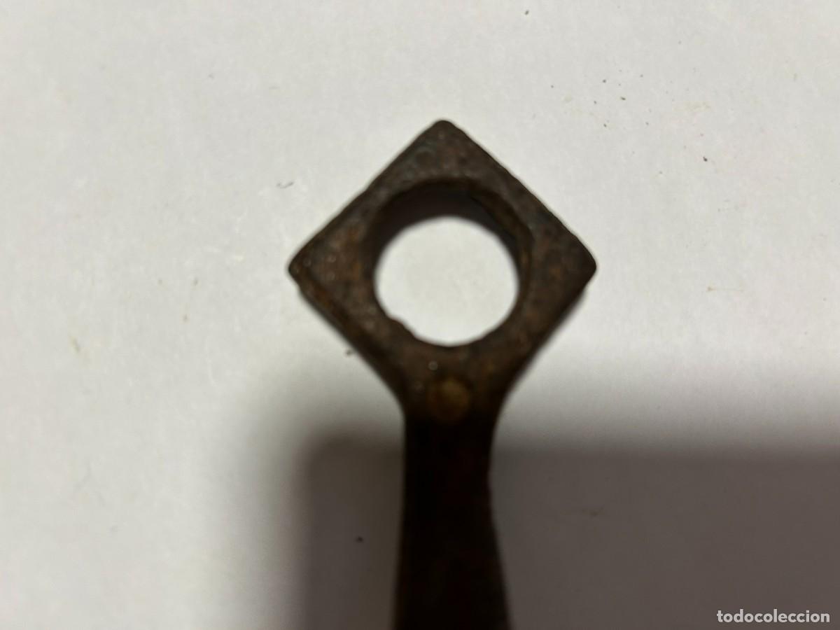 Antig&uuml;edades: llave antigua mecanica - Foto 6