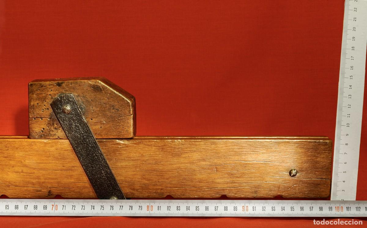 Antig&uuml;edades: Antiguo sargento de Madera de Roble de 1 Metro - Foto 5