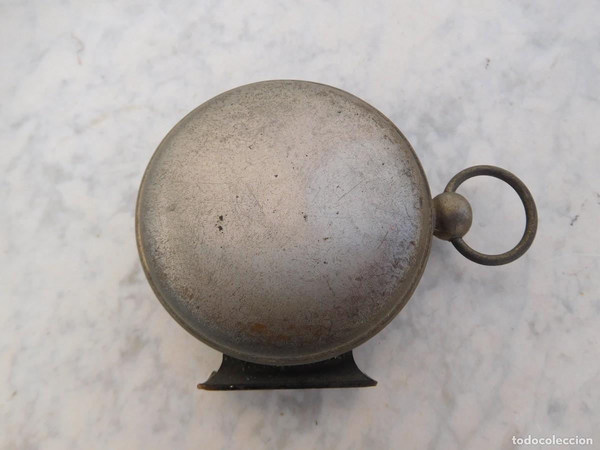 Antig&uuml;edades: Br&uacute;jula antigua de metal - Foto 2