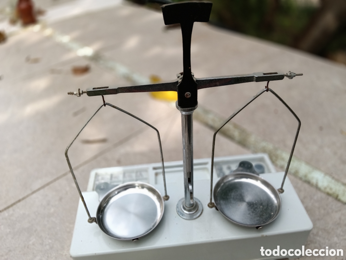 Antig&uuml;edades: Balanza de precisi&oacute;n cobos, con todas las pesas y micro - Foto 6