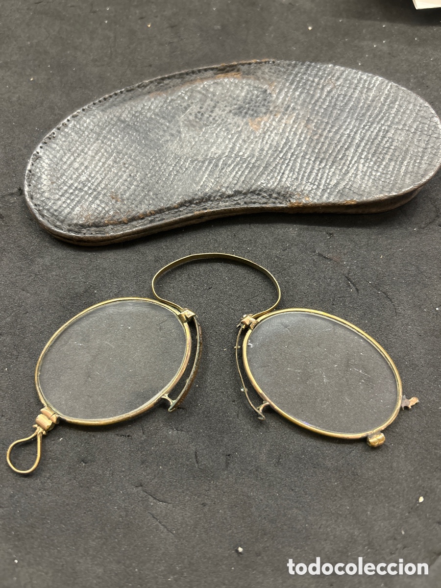 Antig&uuml;edades: Antiguas Gafas Quevedo y funda - Foto 1