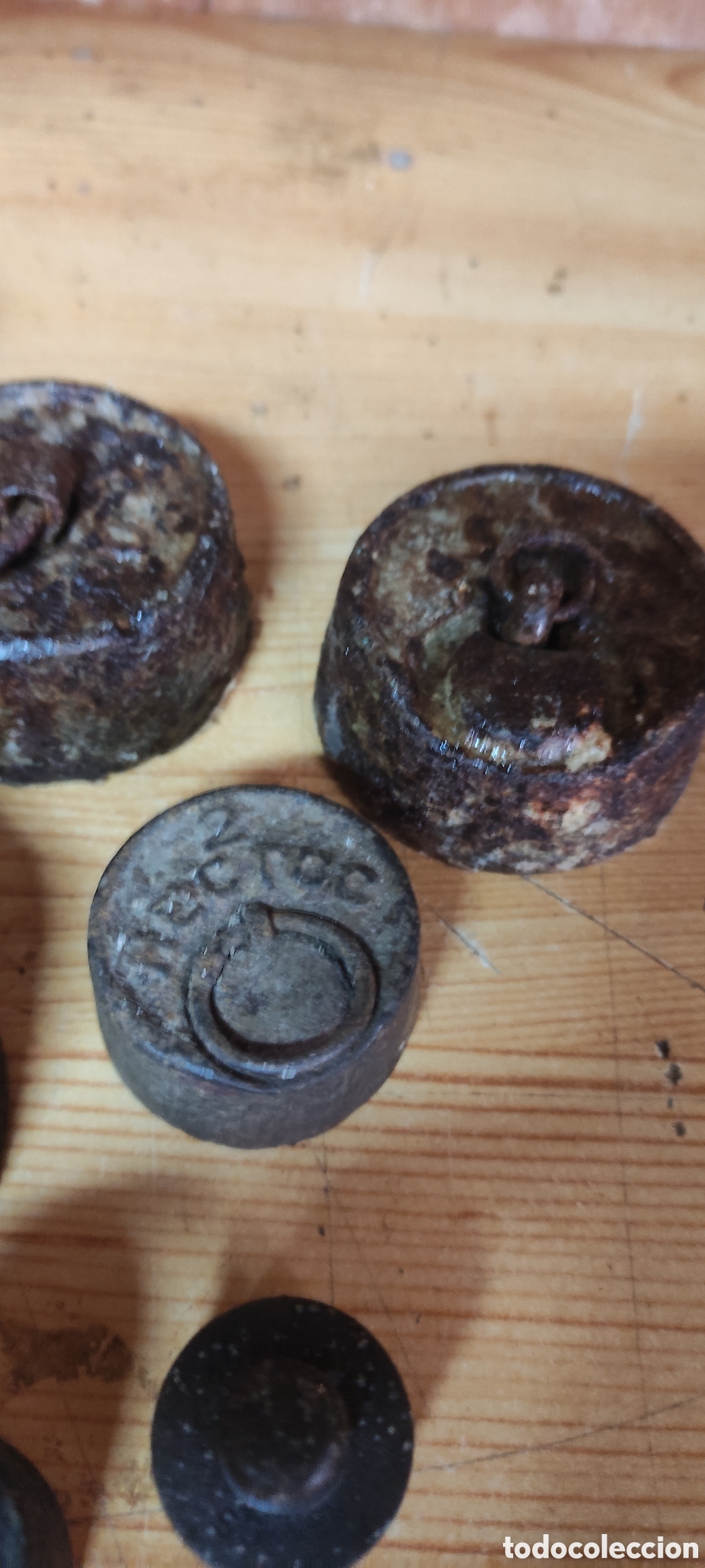 Antig&uuml;edades: Lote de pesas de hierro - Foto 2