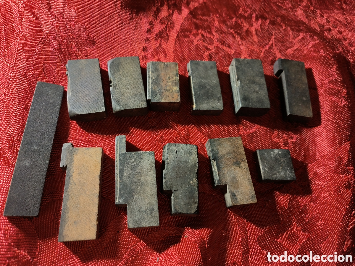 Antig&uuml;edades: Antiguas letras de imprenta. Madera - Foto 2