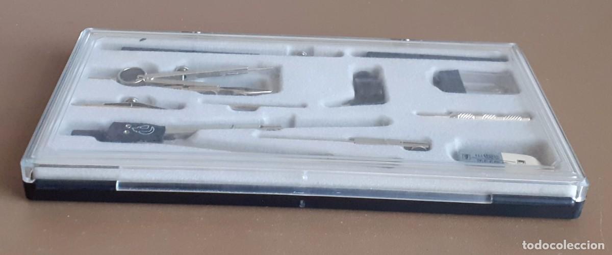 Antig&uuml;edades: Caja compases Marca T - Foto 5