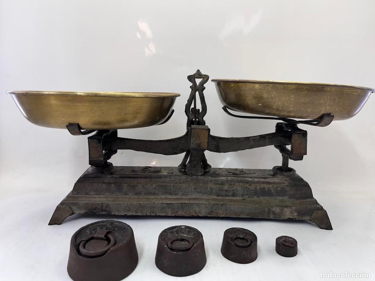 Antig&uuml;edades: BALANZA DE 2 PLATOS DE BRONCE - 5 KG. - Foto 1