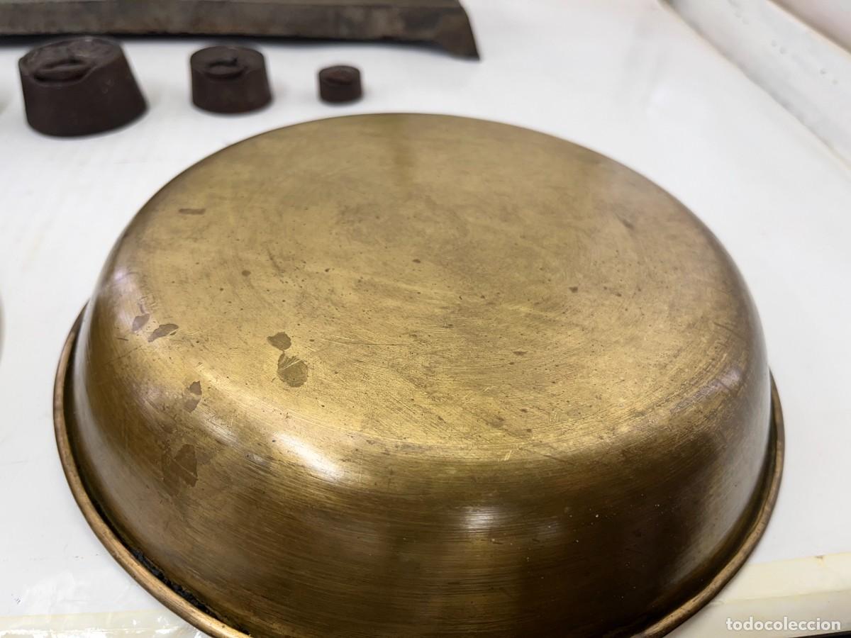 Antig&uuml;edades: BALANZA DE 2 PLATOS DE BRONCE - 5 KG. - Foto 11