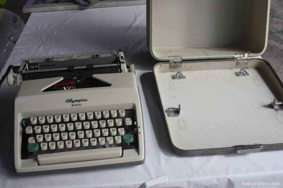 Antig&uuml;edades: Maquina de escribir Olympia - Foto 14