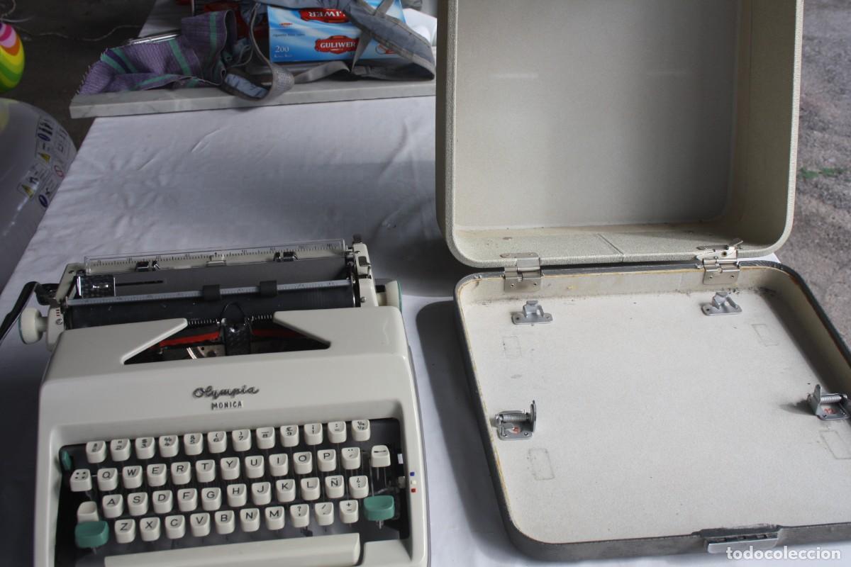Antig&uuml;edades: Maquina de escribir Olympia - Foto 15