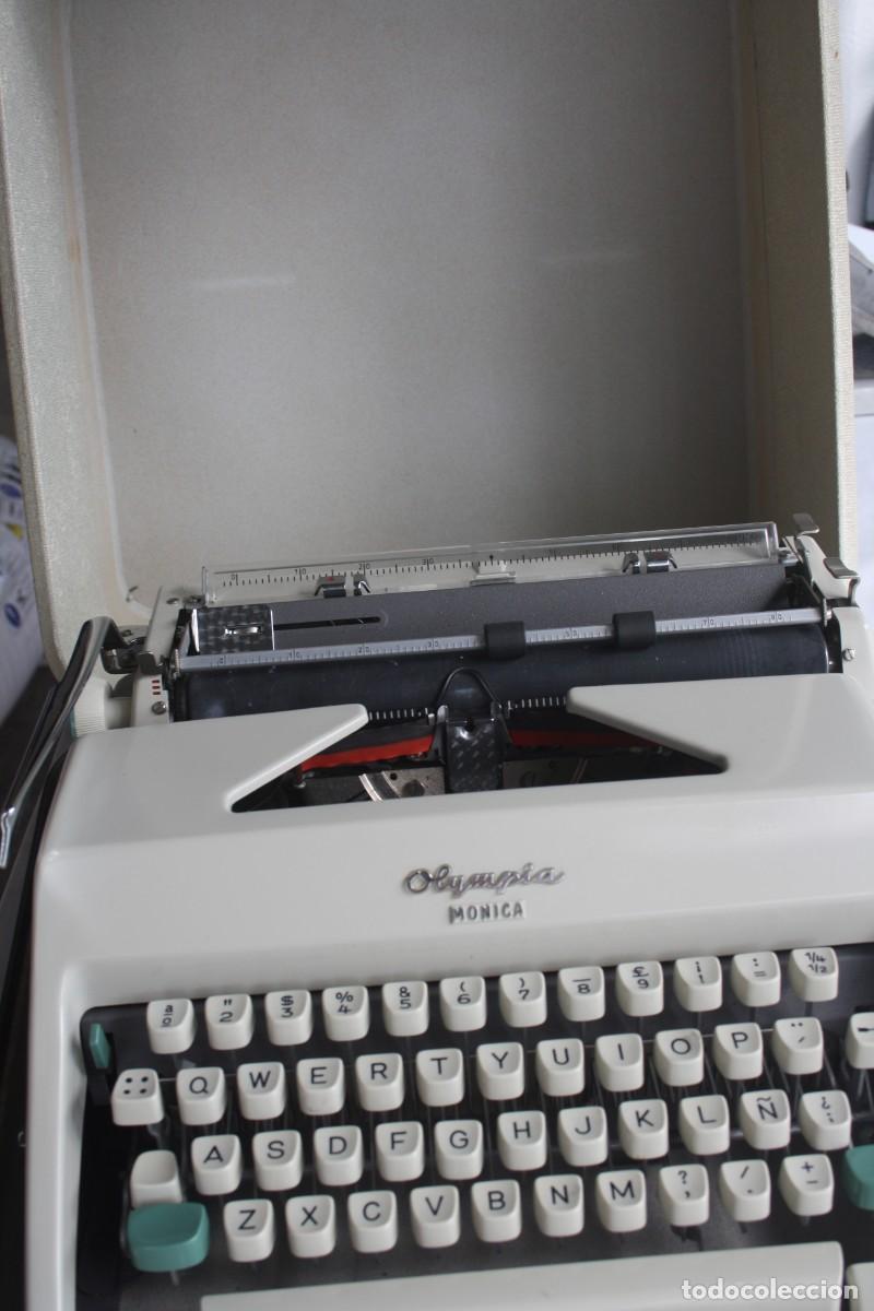 Antig&uuml;edades: Maquina de escribir Olympia - Foto 19