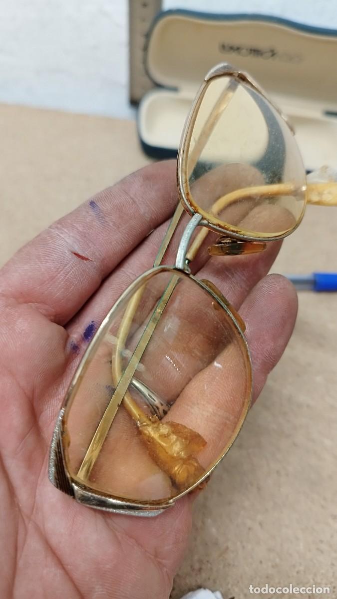 Antig&uuml;edades: Antiguas gafas con funda. - Foto 2